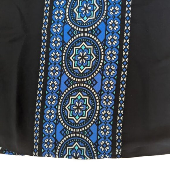 Black and Blue Sleeveless Blouse Size Medium - Picture 3 of 5